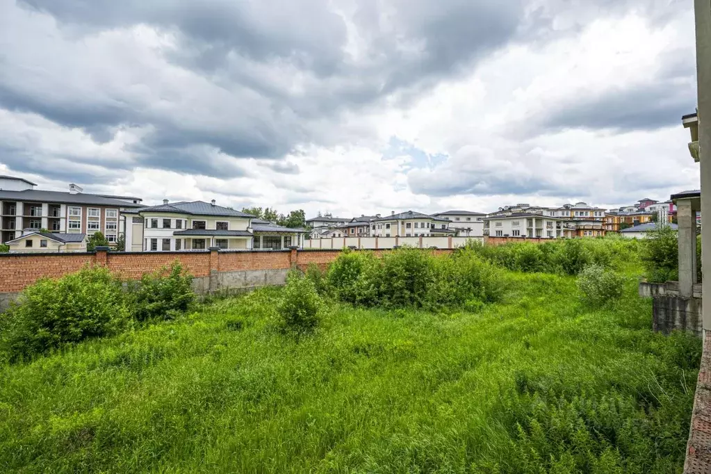 Участок в Московская область, Одинцовский городской округ, 8-й мкр ул. ... - Фото 1