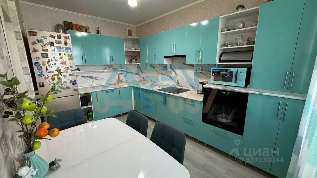3-к кв. Белгородская область, Белгород ул. Разина, 14 (81.9 м) - Фото 2