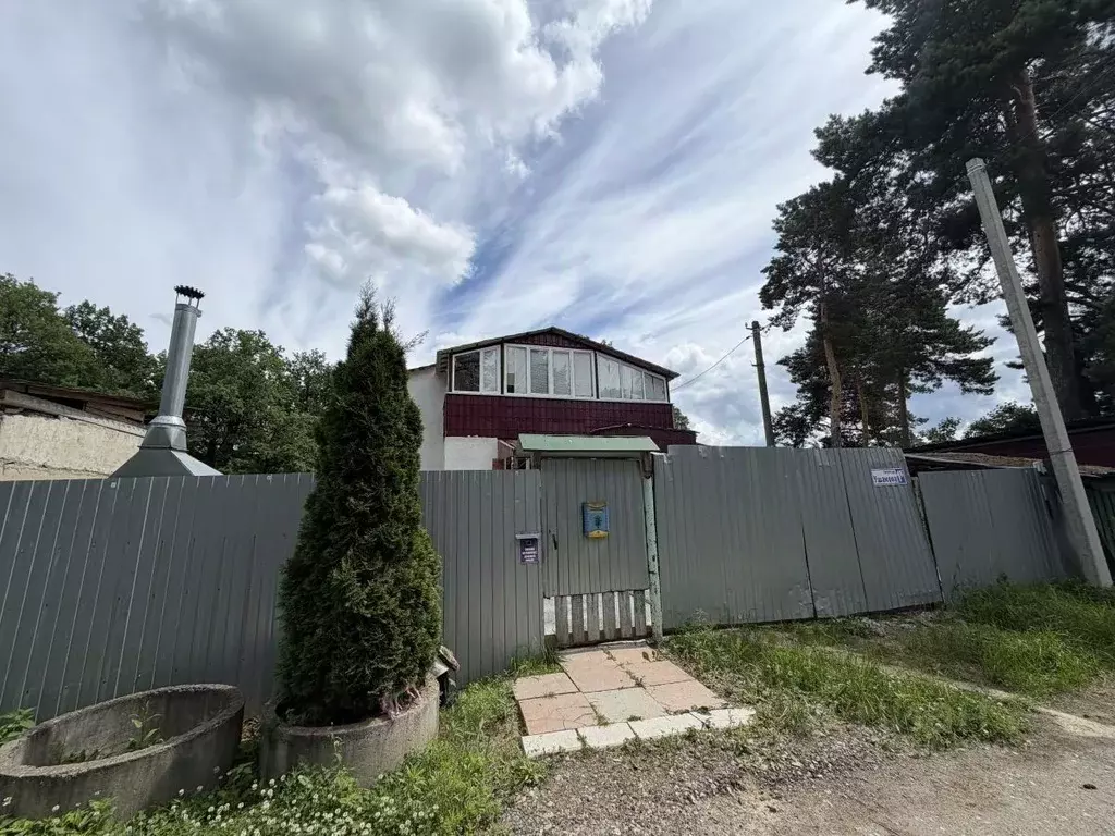 Дом в Пензенская область, Пенза проезд Ушакова, 1Б (226 м) - Фото 1