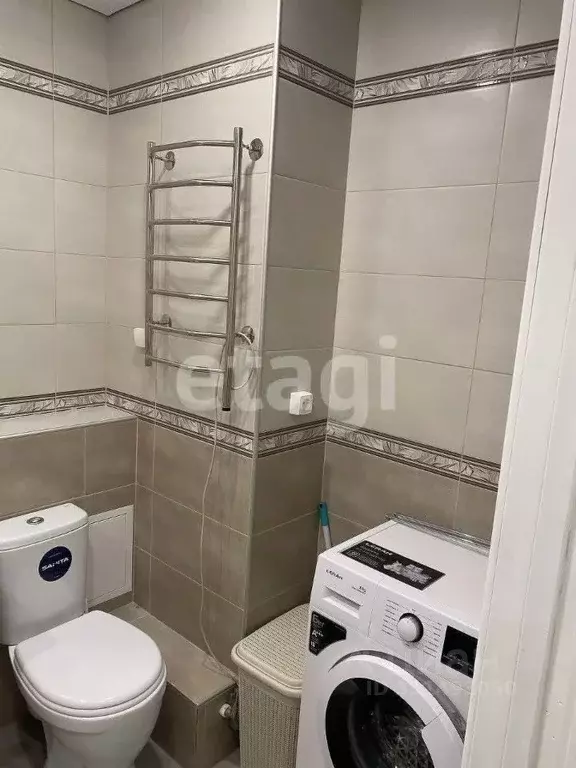 Студия Тюменская область, Тюмень ул. Газовиков, 73к1 (26.1 м) - Фото 1