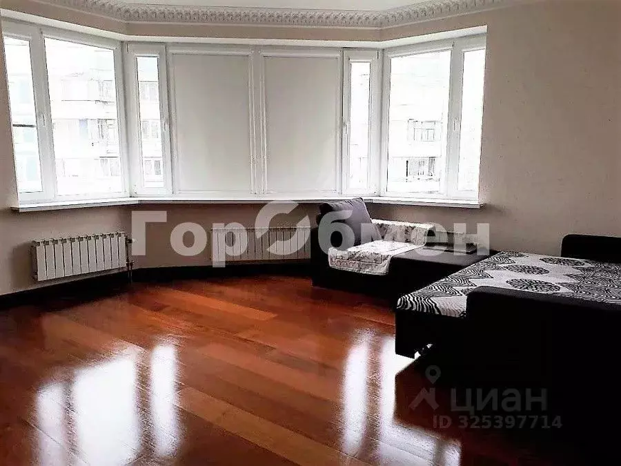 3-к кв. Москва ул. Раменки, 20 (130.0 м) - Фото 2