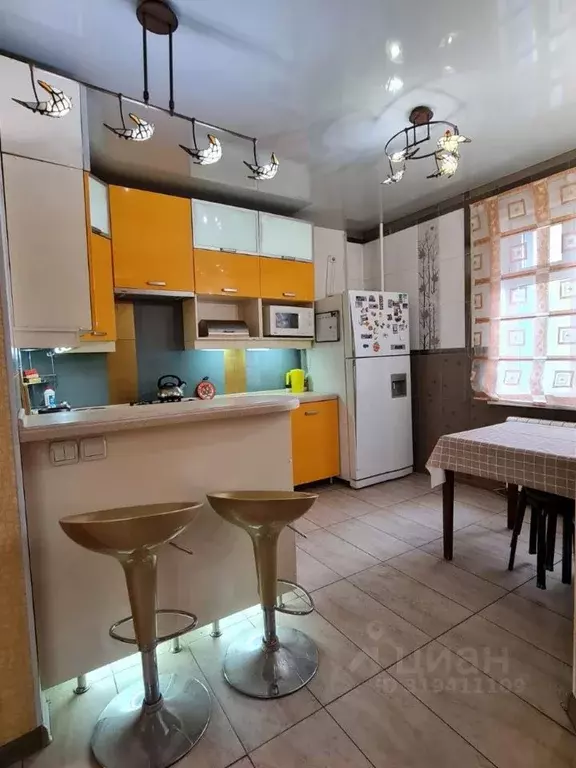 4-к кв. Саха (Якутия), Якутск ул. Пирогова, 6/1 (85.0 м) - Фото 1