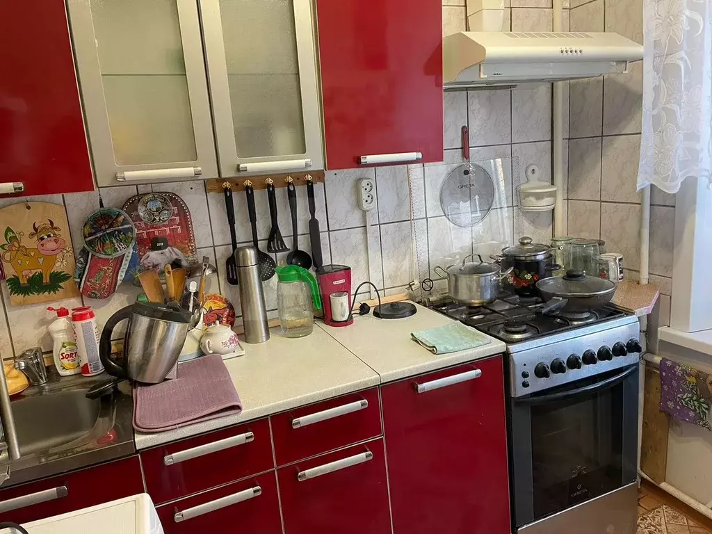 1-к. квартира, 30 м, 5/5 эт. - Фото 0