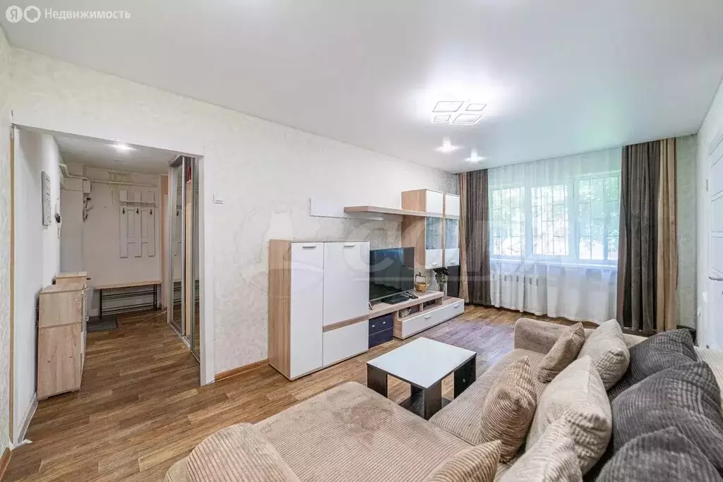 3-комнатная квартира: Тюмень, Севастопольская улица, 23 (60 м) - Фото 2