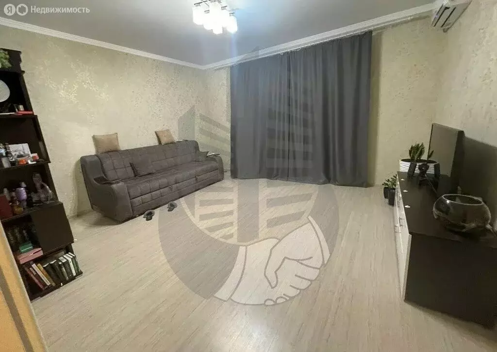 2-комнатная квартира: Краснодар, улица Героев-Разведчиков, 8к3 (60 м) - Фото 1