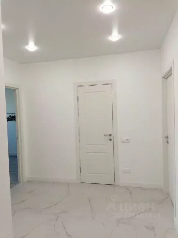 Комната Москва Рябиновая ул., 3к2 - Фото 1