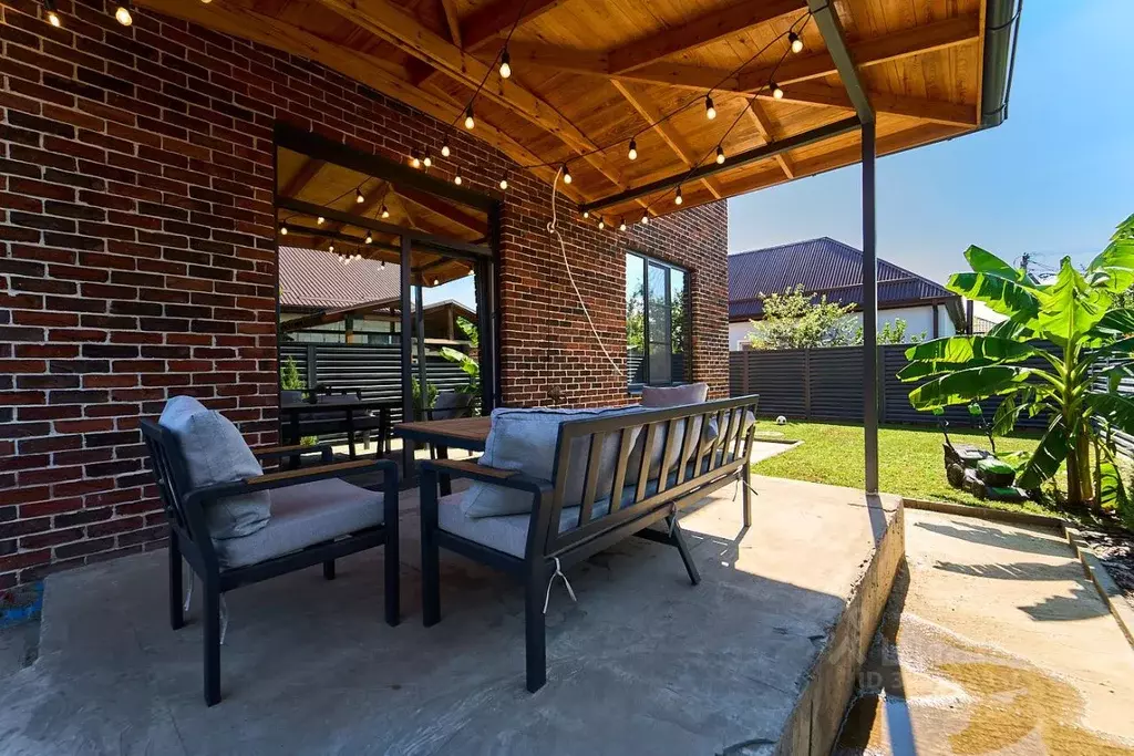 Дом в Краснодарский край, Краснодар Сады Калинина мкр, ул. Средняя ... - Фото 0