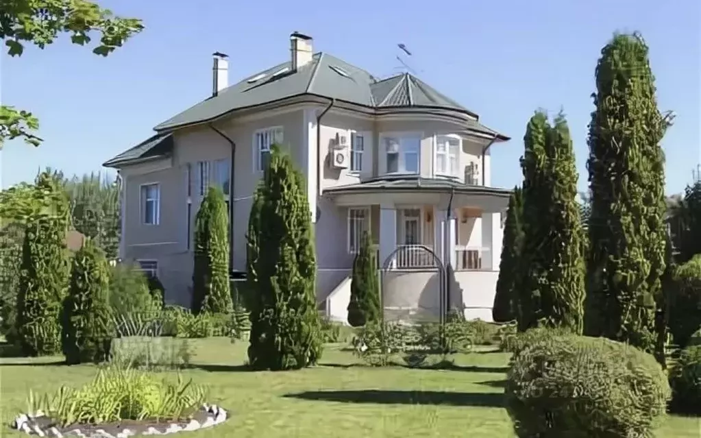 Коттедж в Московская область, Одинцовский городской округ, д. Ларюшино ... - Фото 1