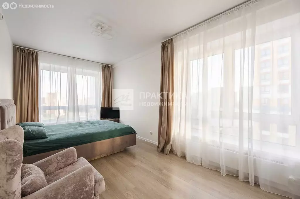 2-комнатная квартира: Люберцы, улица Лётчика Ларюшина, 6к1 (57 м) - Фото 0