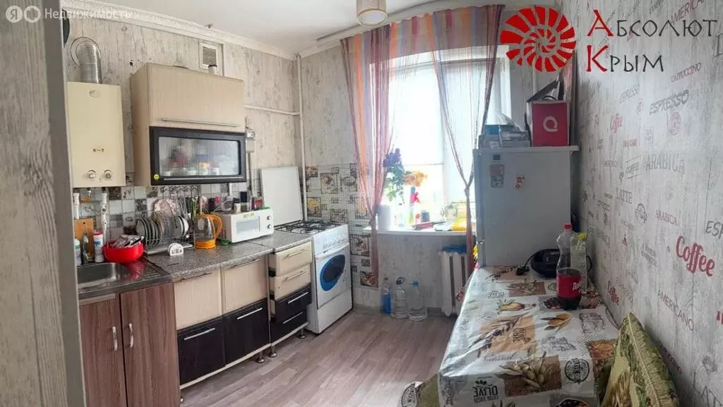 2-комнатная квартира: Феодосия, Советская улица, 12 (46.2 м) - Фото 1