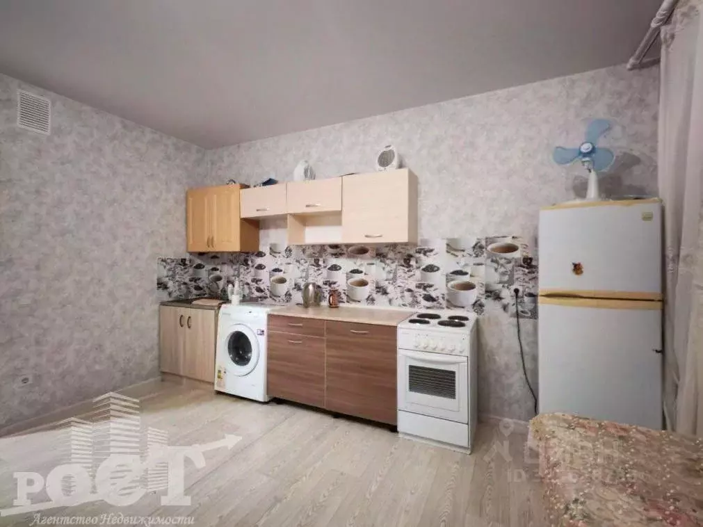 2-к кв. Приморский край, Артем ул. Острякова, 37Б (62.0 м) - Фото 1