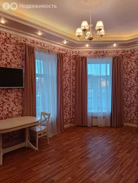 3-комнатная квартира: Санкт-Петербург, Подольская улица, 50 (107 м) - Фото 0