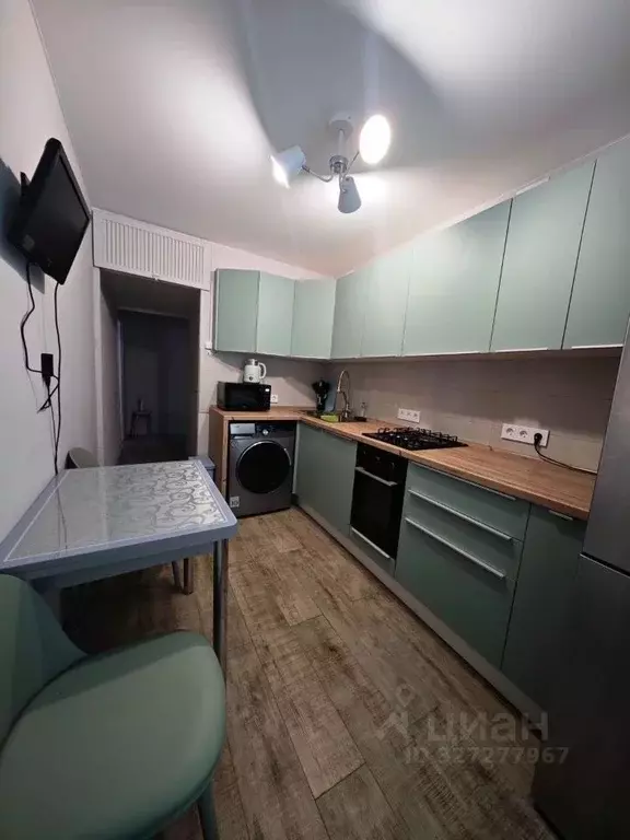 2-к кв. Москва Профсоюзная ул., 44К2 (37.1 м) - Фото 0