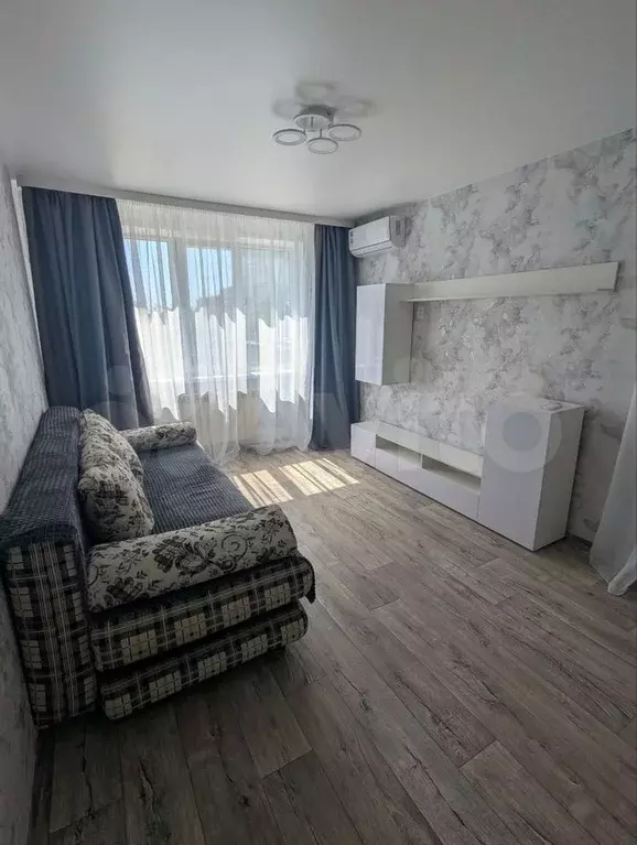 2-к. квартира, 43 м, 1/5 эт. - Фото 0