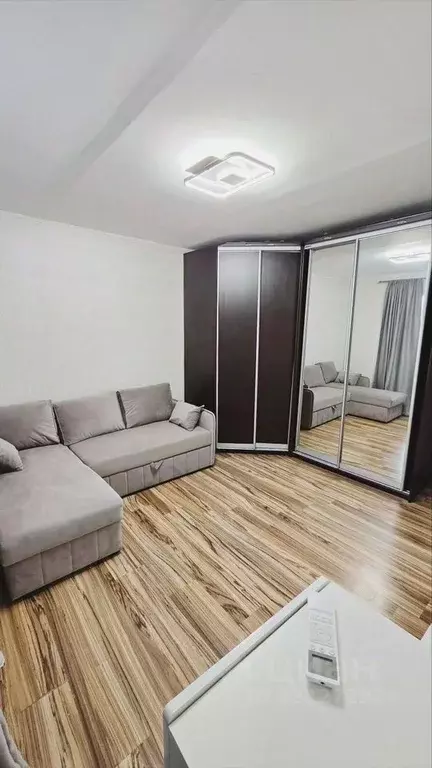 2-к кв. Москва ул. Пырьева, 24 (42.0 м) - Фото 0