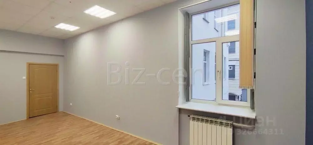Офис в Санкт-Петербург 16-я Васильевского острова линия, 7 (27 м) - Фото 2