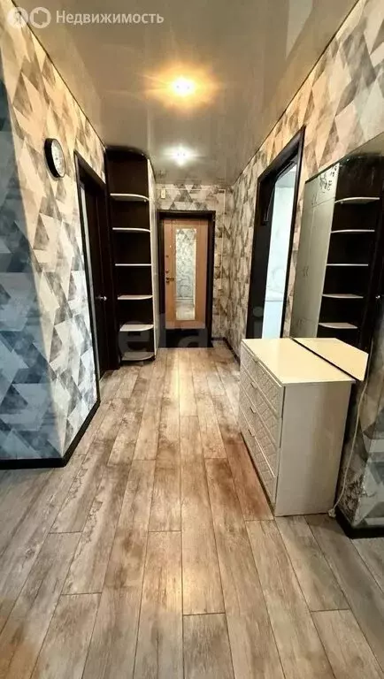 3-комнатная квартира: Бирск, улица Гагарина, 95А (58.5 м) - Фото 1