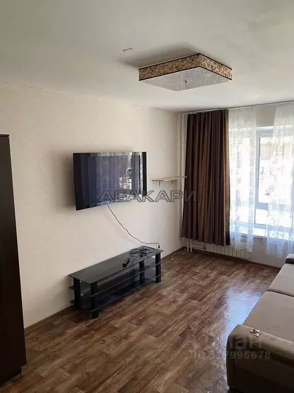 1-к кв. Красноярский край, Красноярск Навигационная ул., 5 (38.0 м) - Фото 1