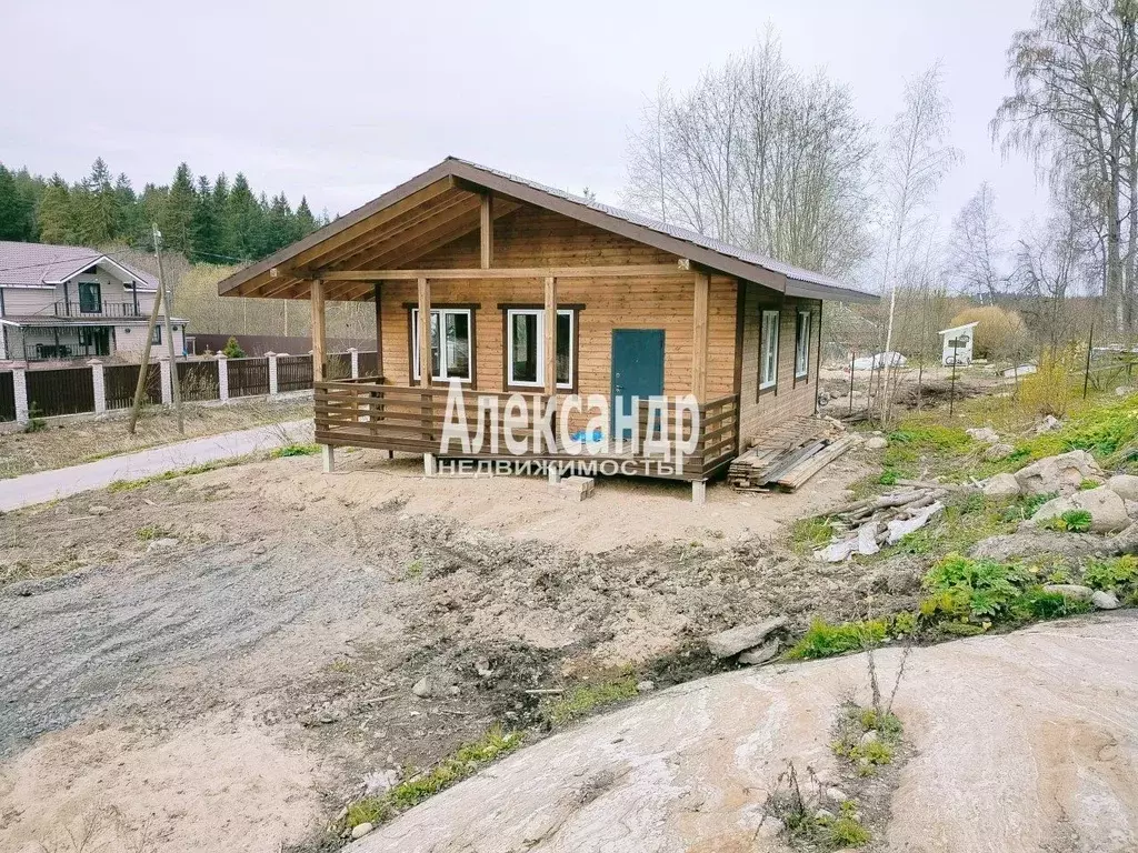 Дом в Карелия, Лахденпохья Заводская ул. (75 м) - Фото 1