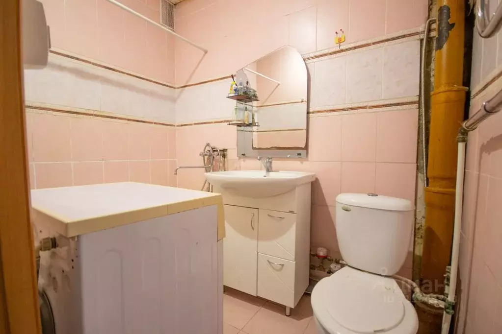 2-к кв. Хабаровский край, Хабаровск Южный мкр, ул. Ворошилова, 61 ... - Фото 0