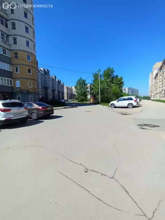 3-комнатная квартира: Бор, улица Луначарского, 202 (81 м) - Фото 2