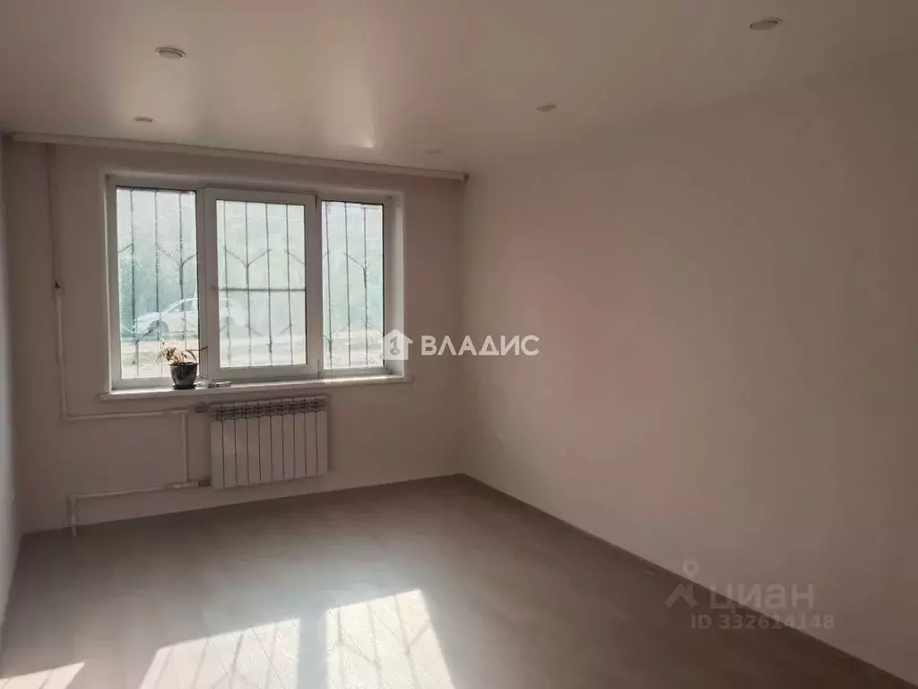 2-к кв. Бурятия, Улан-Удэ ул. Антонова, 16 (46.7 м) - Фото 1