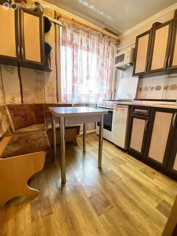 2-комнатная квартира: Джанкой, Советская улица, 17 (48 м) - Фото 2