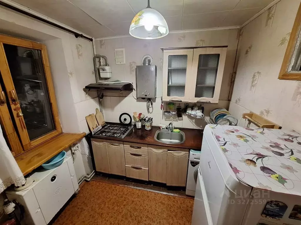 2-к кв. Крым, Феодосия ш. Симферопольское, 31 (50.0 м) - Фото 1