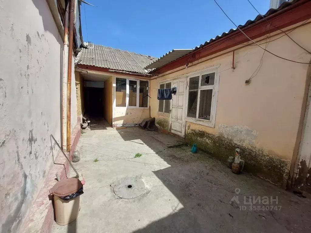 Дом в Дагестан, Махачкала ул. Мамедбекова (80 м) - Фото 1
