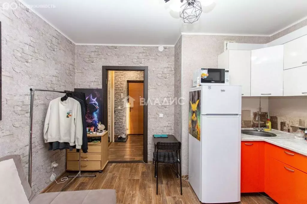Квартира-студия: Тобольск, 15-й микрорайон, 22 (23 м) - Фото 1