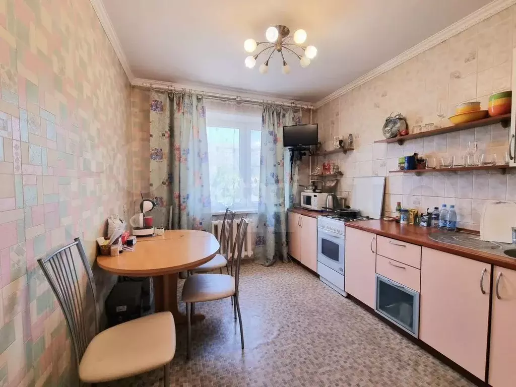 3-к. квартира, 63,6 м, 2/9 эт. - Фото 0