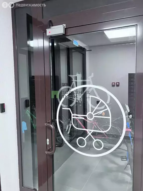 3-комнатная квартира: Ижевск, улица Холмогорова, 89 (56.9 м) - Фото 2