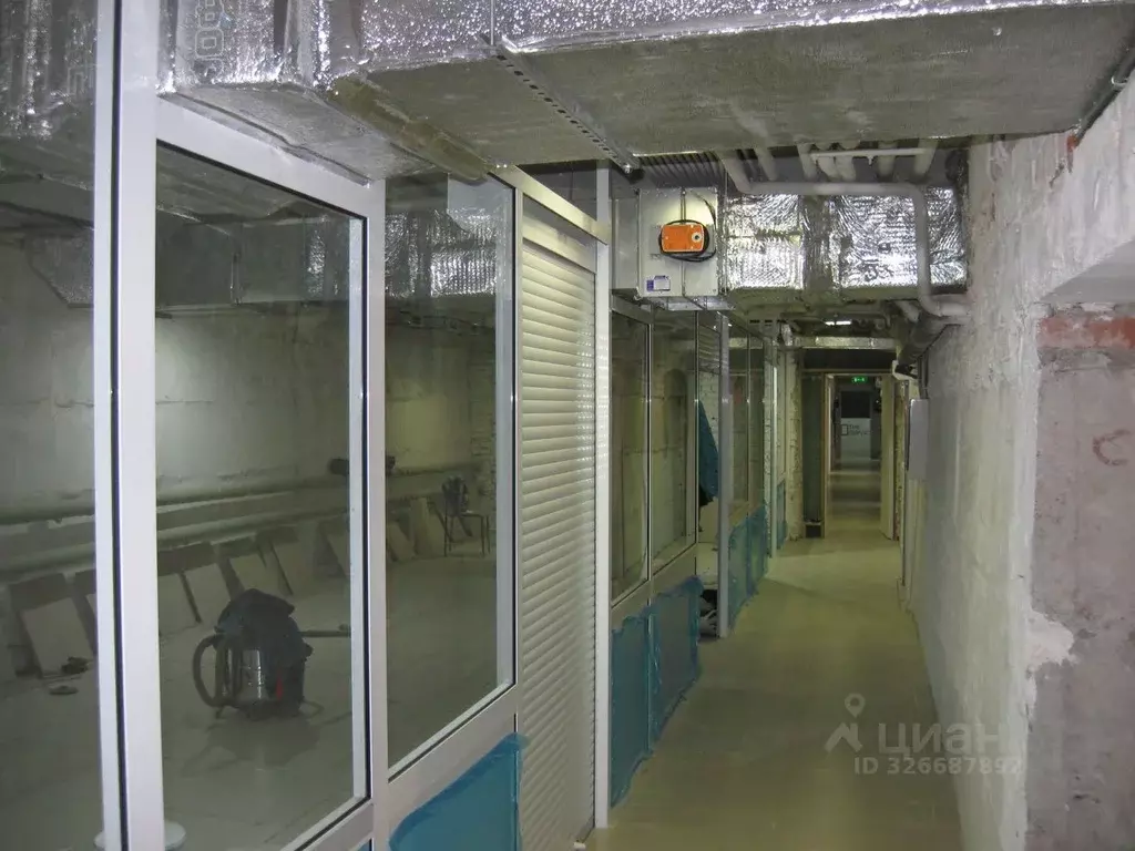 Торговая площадь в Башкортостан, Уфа просп. Октября, 15 (22 м) - Фото 1