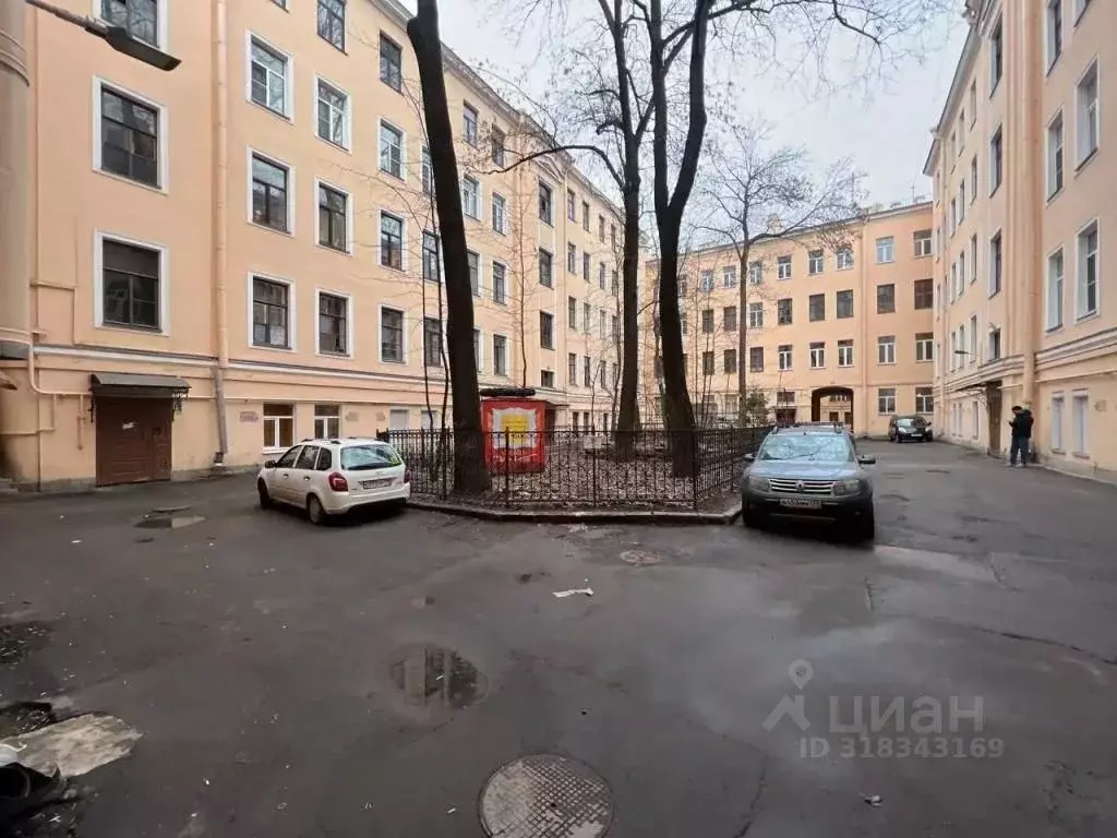1-к кв. Санкт-Петербург ул. Ломоносова, 16 (90.0 м) - Фото 0