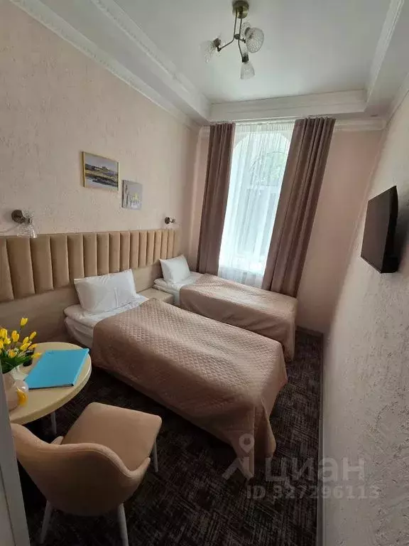 Комната Санкт-Петербург просп. Большой Петроградской стороны, 18 - Фото 1