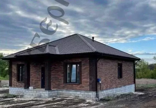 Дом в Белгородская область, Строитель Яковлевский городской округ, ул. ... - Фото 0