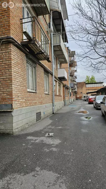 3-комнатная квартира: Владикавказ, улица Ленина, 47 (70 м) - Фото 2