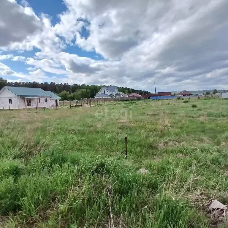 Участок в Красноярский край, Сосновоборский муниципальный округ, с. ... - Фото 1