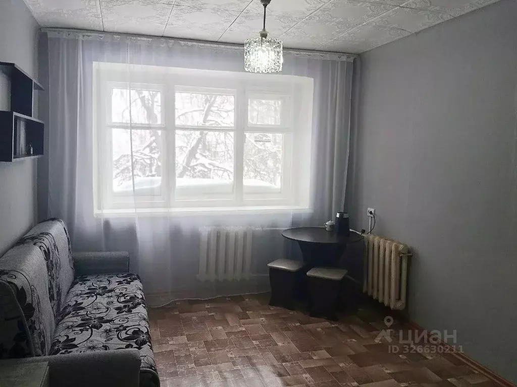 Комната Чувашия, Новочебоксарск Коммунистическая ул., 8 (12.4 м) - Фото 1