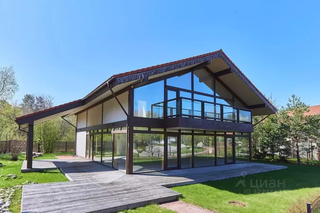 Коттедж в Санкт-Петербург пос. Солнечное, ул. Вокзальная, 5с1 (637 м) - Фото 1