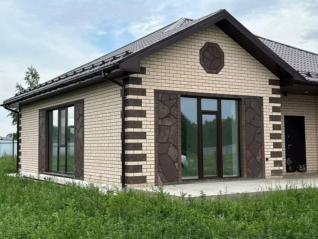 Дом в Тюменская область, Тюменский район, с. Луговое ул. Кузнецкая, ... - Фото 1