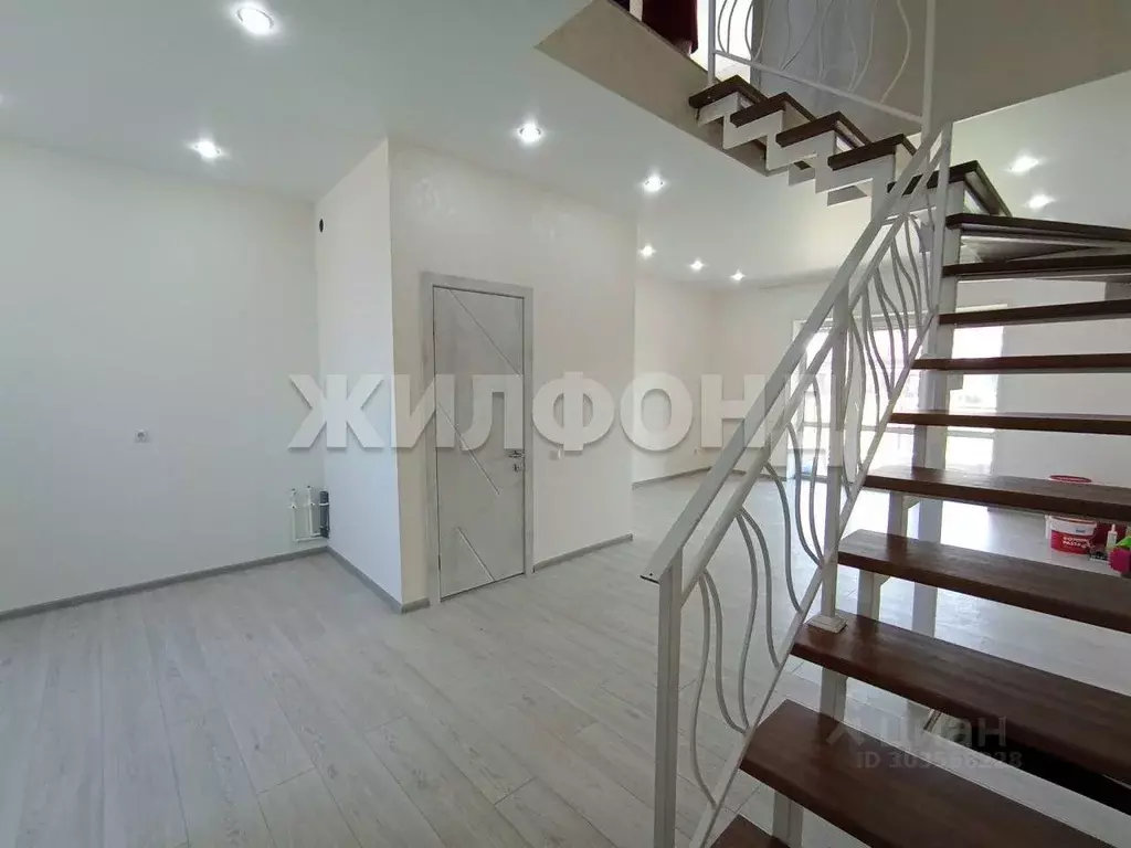 Таунхаус в Хакасия, Усть-Абаканский район, с. Калинино ул. Кремлевская ... - Фото 1