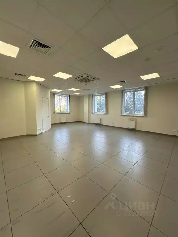Офис в Пермский край, Пермь ш. Космонавтов, 55А (59 м) - Фото 1