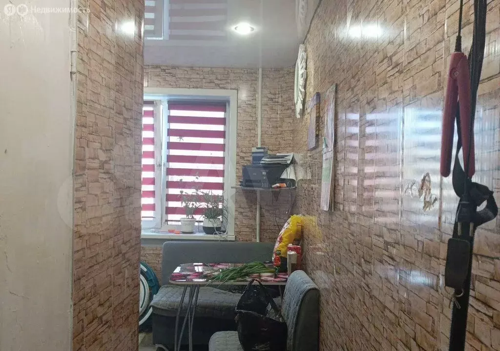 3-комнатная квартира: Усть-Илимск, улица Наймушина, 1 (47.2 м) - Фото 1