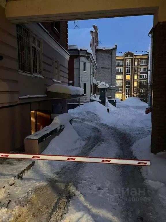 Гараж в Кировская область, Киров ул. Свободы, 104 (17 м) - Фото 1