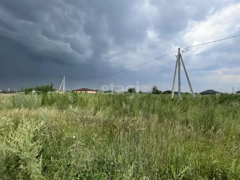 Участок в Хакасия, Усть-Абаканский район, пос. Тепличный ул. Цветочная ... - Фото 0