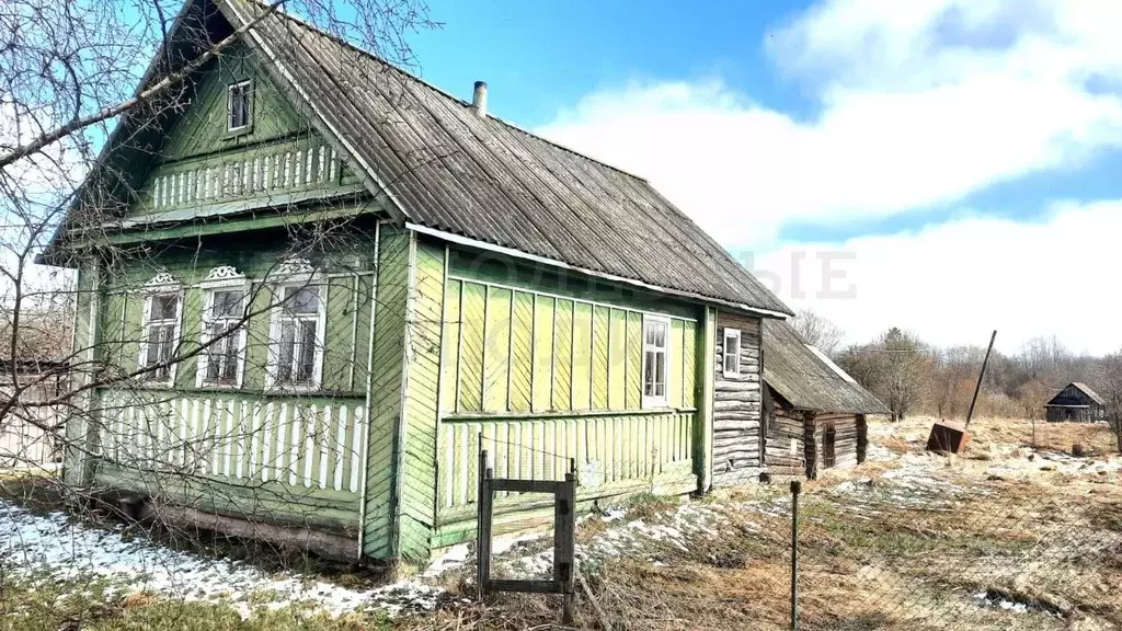 Дом в Новгородская область, Солецкий муниципальный округ, д. Вязище ... - Фото 1