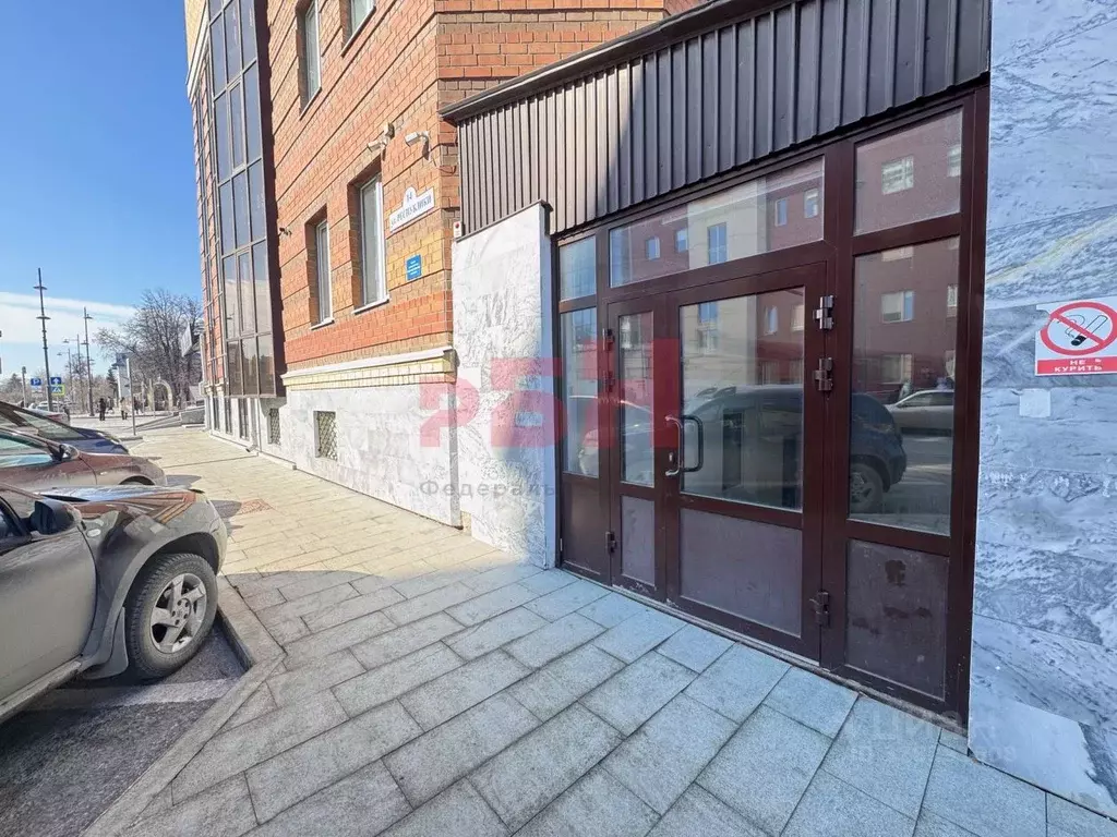 Помещение свободного назначения в Тюменская область, Тюмень ул. ... - Фото 1