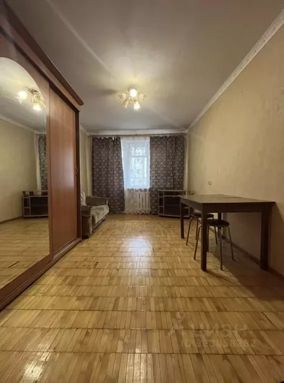 1-к кв. Кировская область, Киров ул. Опарина, 28 (35.0 м) - Фото 1