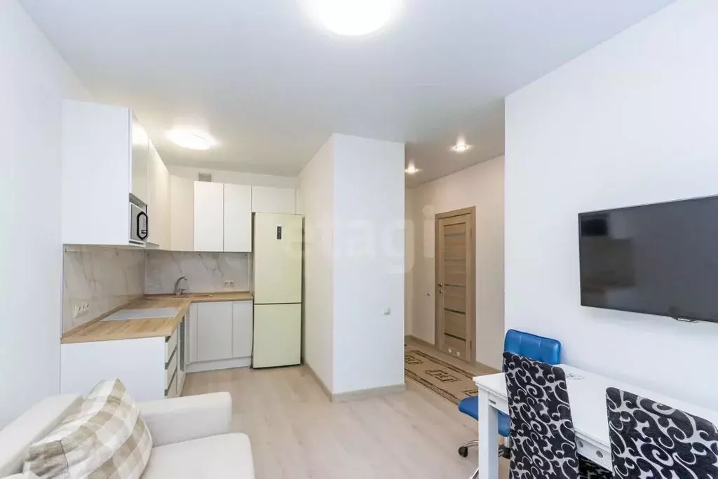 1-к кв. Тюменская область, Тюмень ул. Пархоменко, 119 (38.0 м) - Фото 1